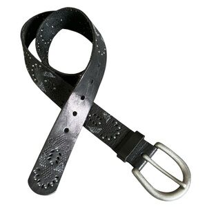 Fossil Black Leather Perforated Cut Out Details Studded. Size Medium